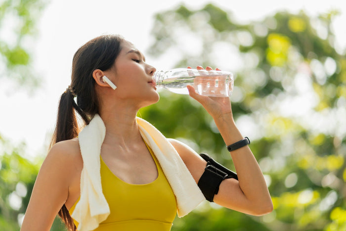 5 Signs You’re Drinking Too Much Water