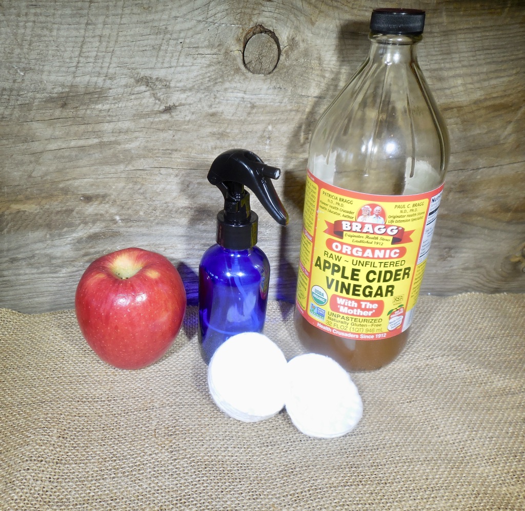 My Favorite Apple Cider Vinegar Facial Toner