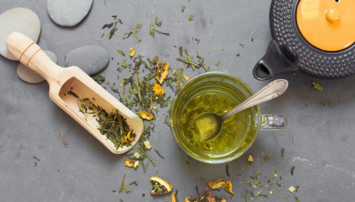 7 Ingredients I Add To My Green Tea Every Morning