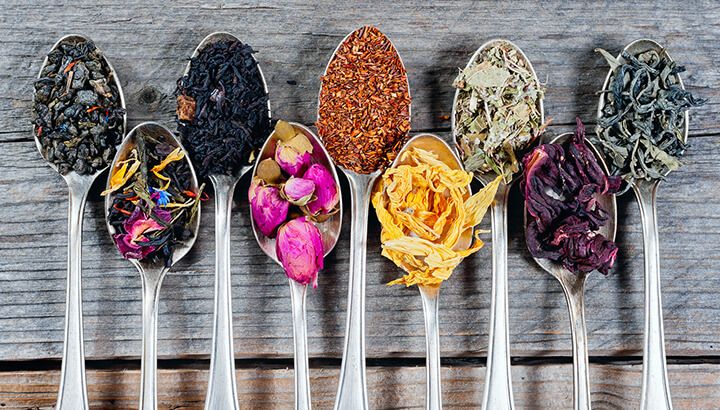 Try These 5 Loose Leaf Tea Mixes For Natural Hormone Balance