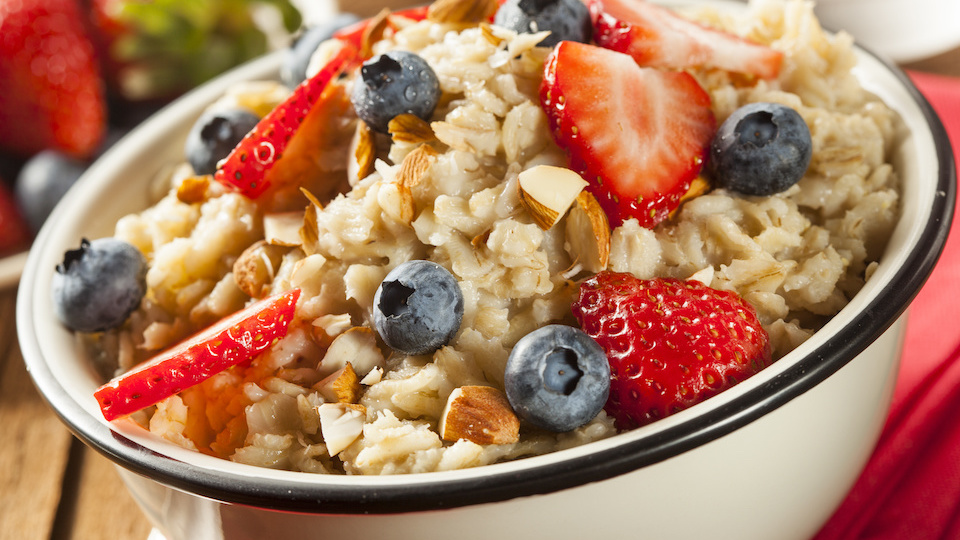 Why Oatmeal is the 1 Best Breakfast Food