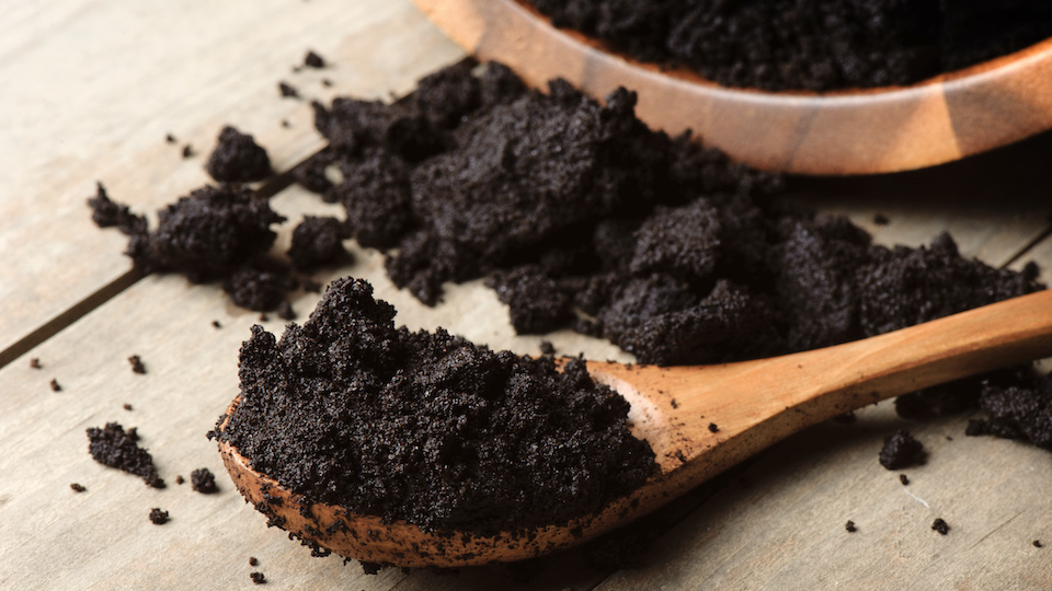 8 Amazingly Creative Ways to Use Spent Coffee Grounds